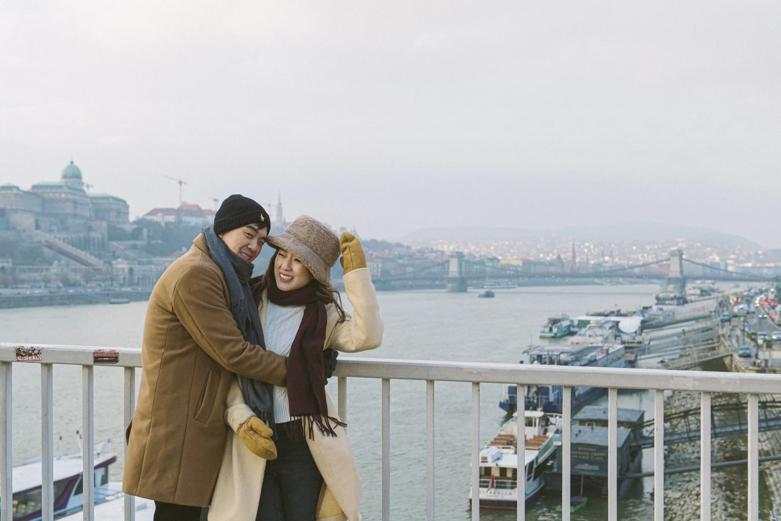Budapest city pre-wedding photograph