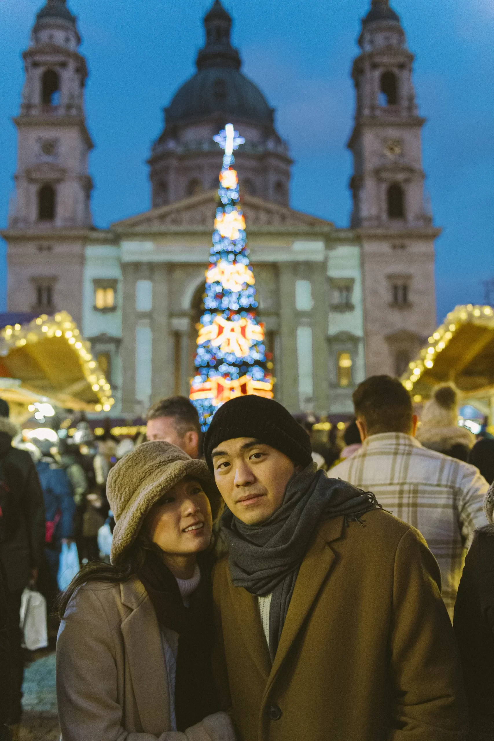 Elegant pre-wedding photography in Budapest