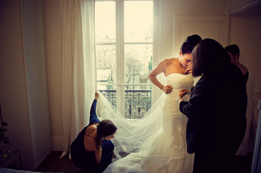 WinterdestinationweddinginParisbestweddingphotographerinFrance0012
