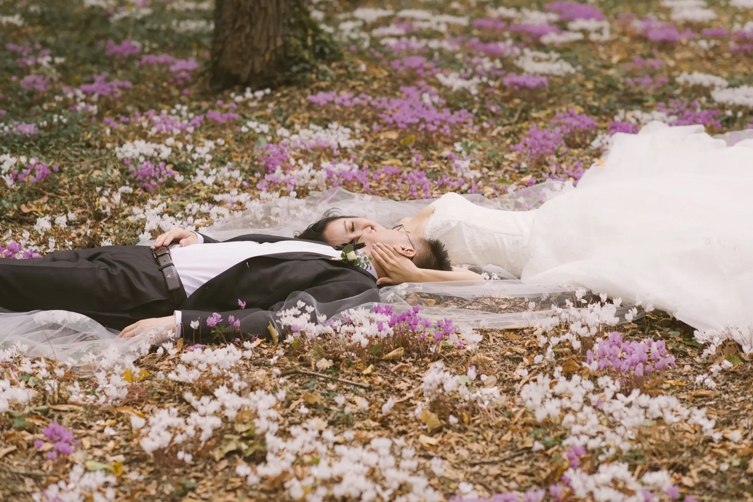 Domaine de la Tortinière Wedding Photography, photograph 50 by Janis Ratnieks