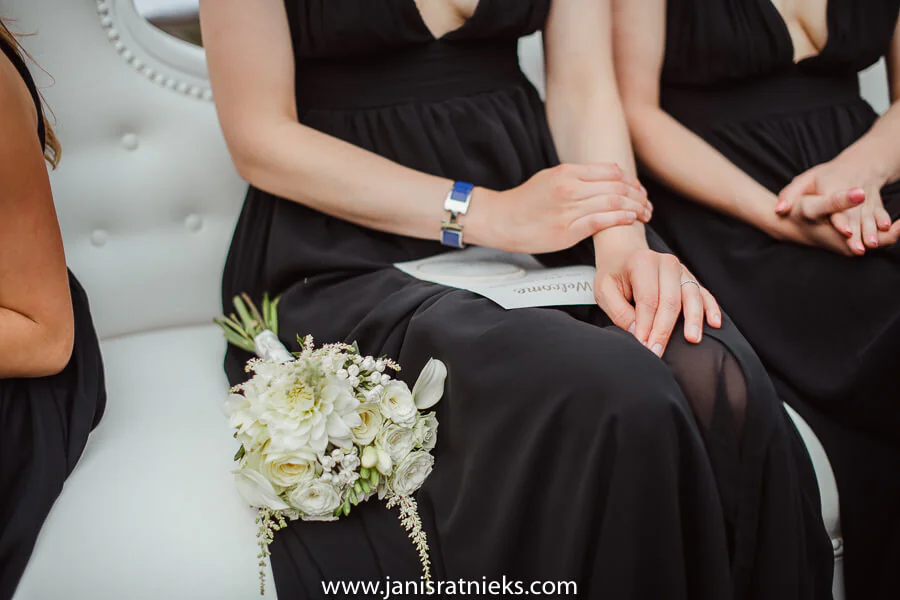 bridesmaid white bouquet