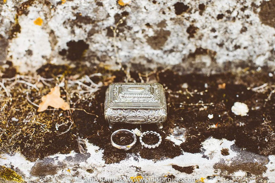 wedding ring