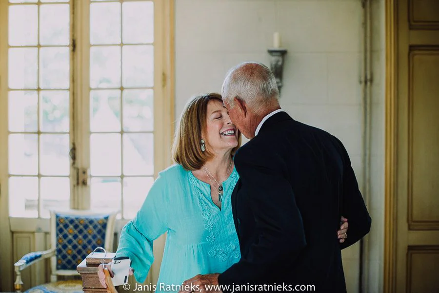 Château de la Couronne Wedding photograph 10 in Charente · France