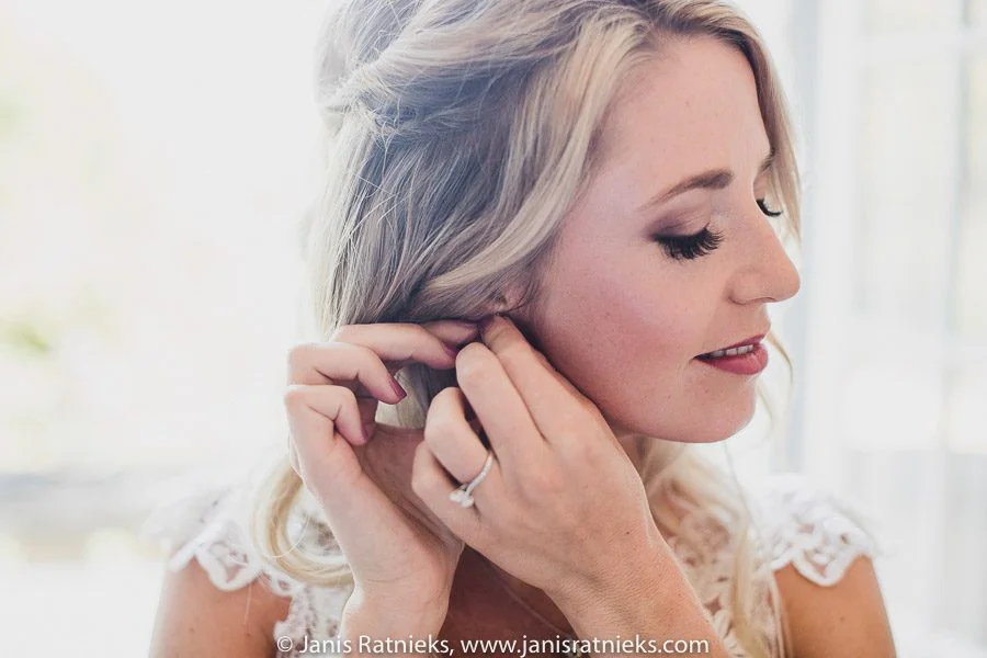 bride and earrings