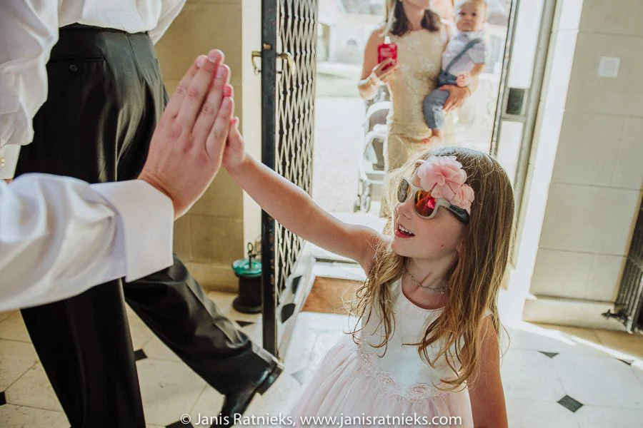 flower girl arrives