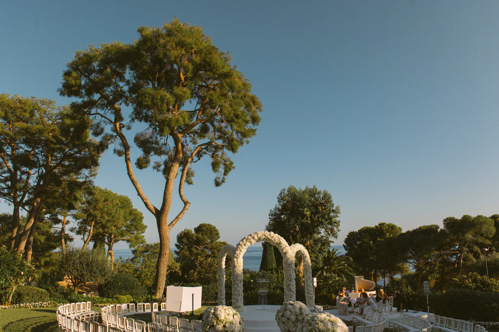 Grand-Hôtel du Cap-Ferrat wedding photograph 5