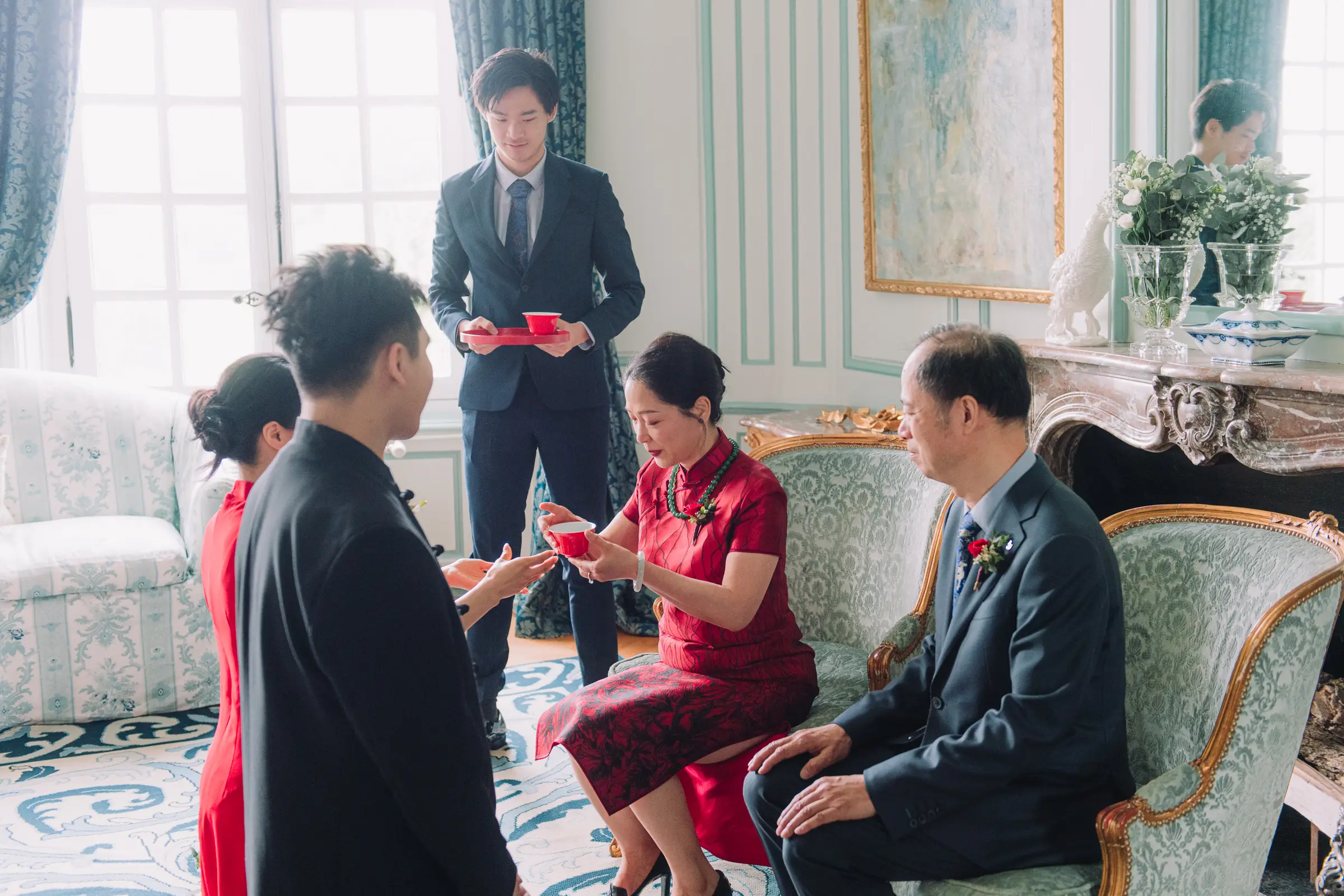 The tea ceremony and Chinese wedding traditions