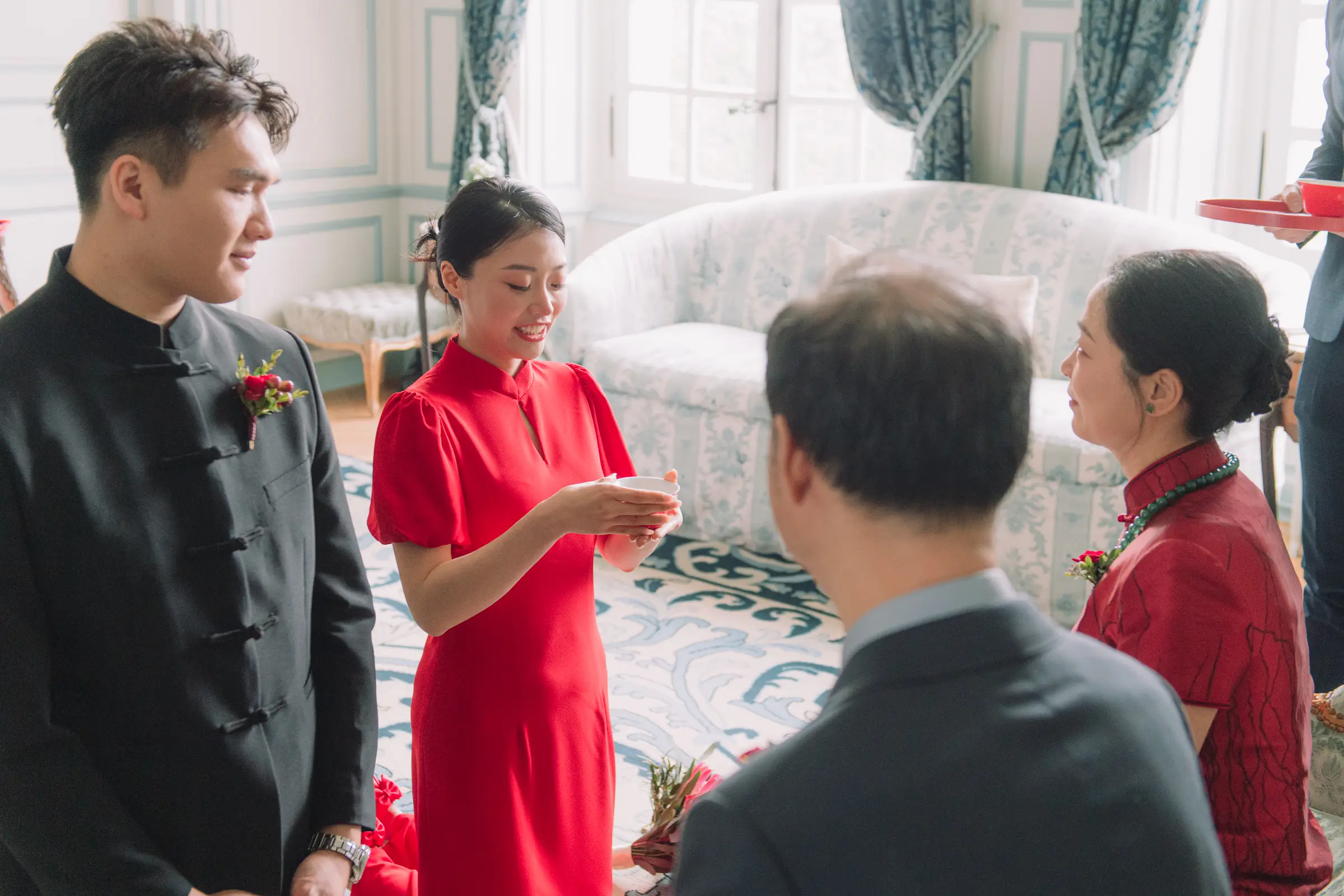 The tea ceremony and Chinese wedding traditions