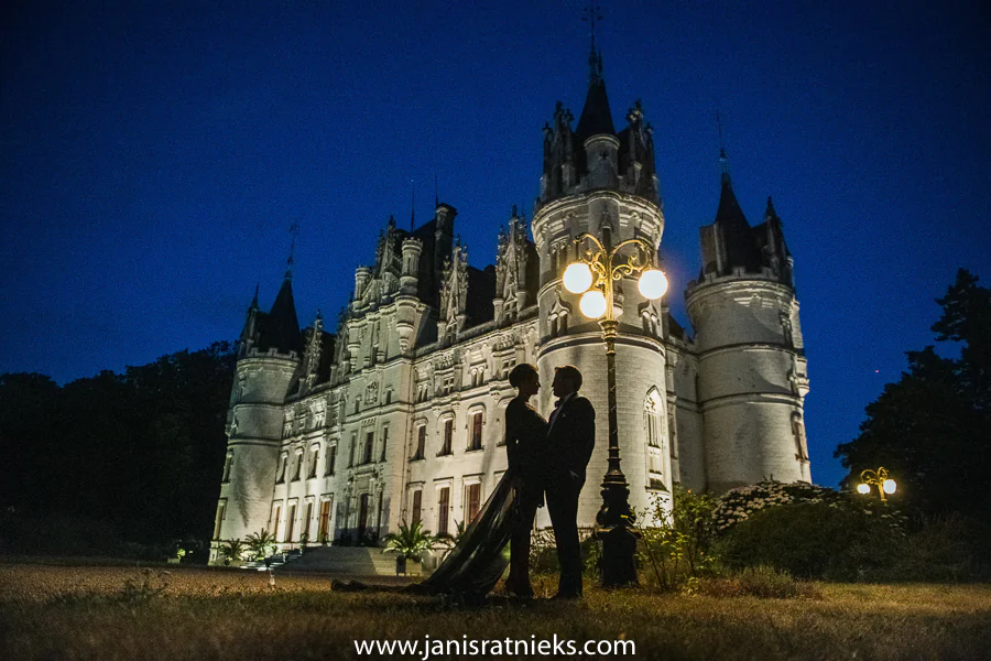 James Bond wedding chateau