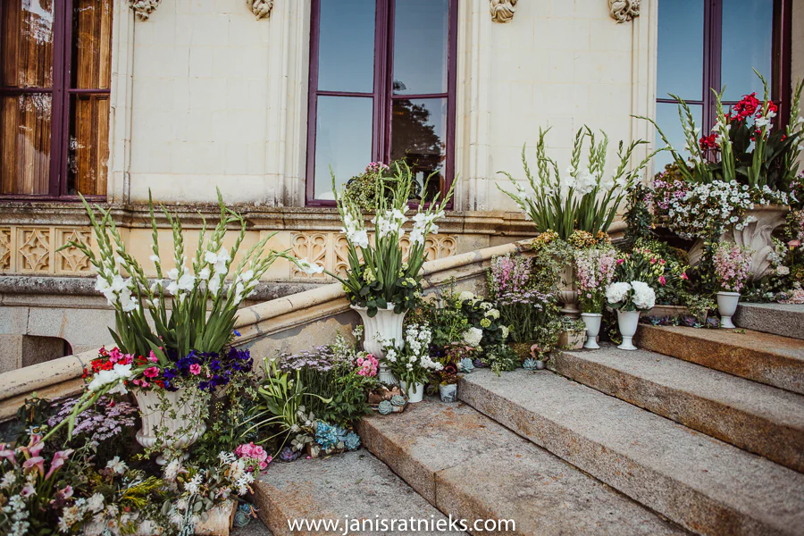 fairy tale wedding flowers