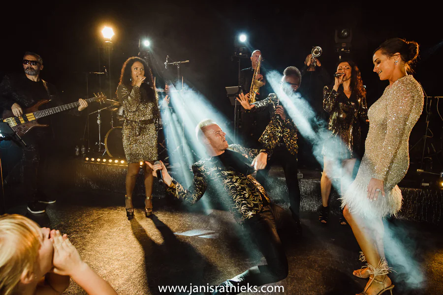 wedding band shine