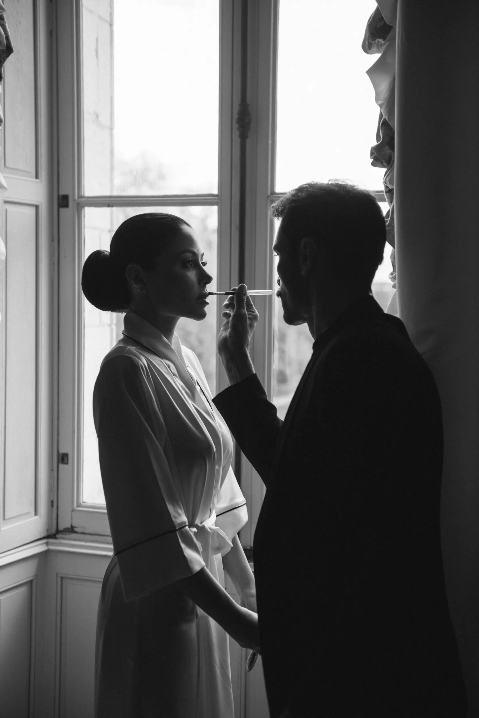 Château Challain wedding — bride getting ready