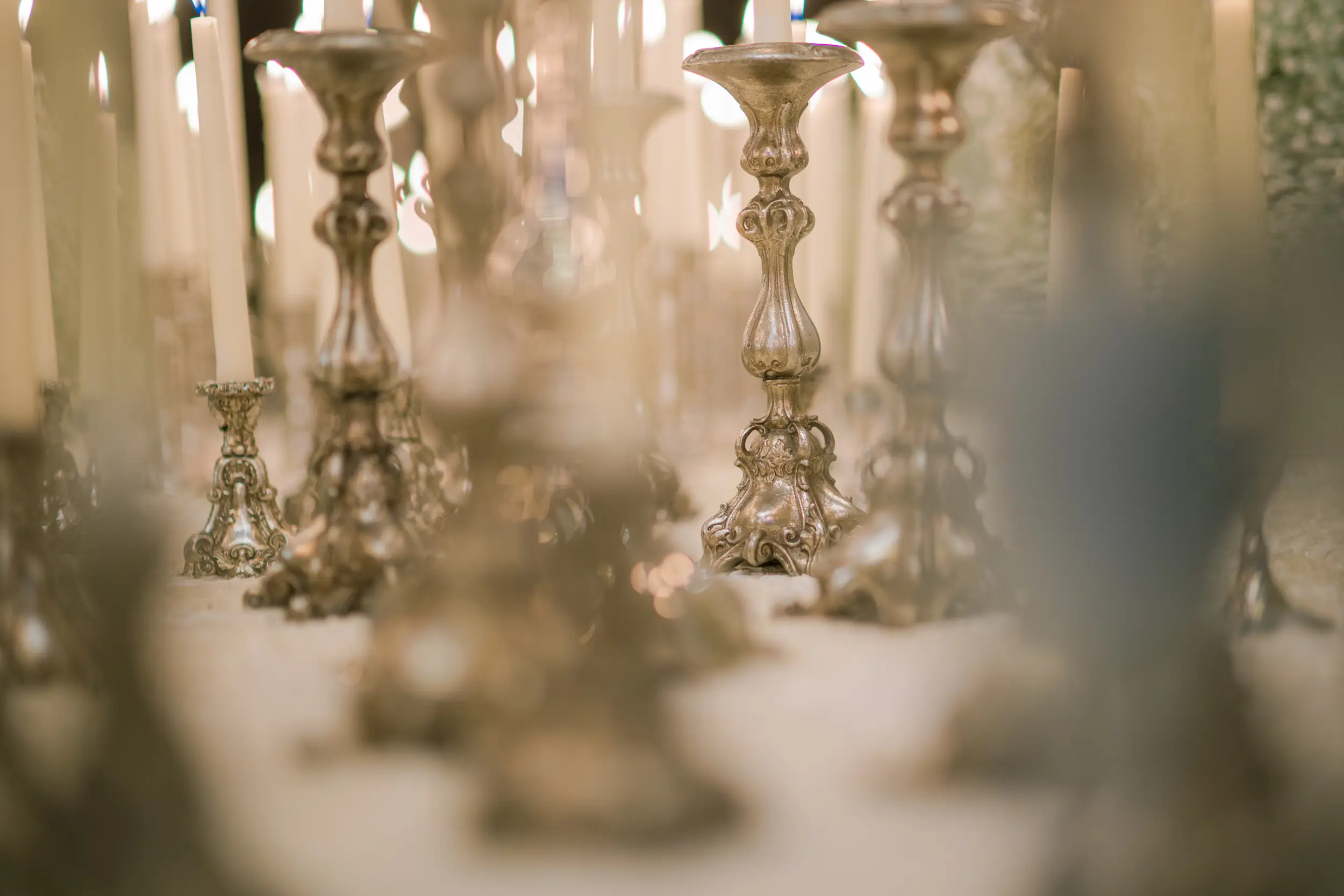 Château Challain wedding — lobby reception party