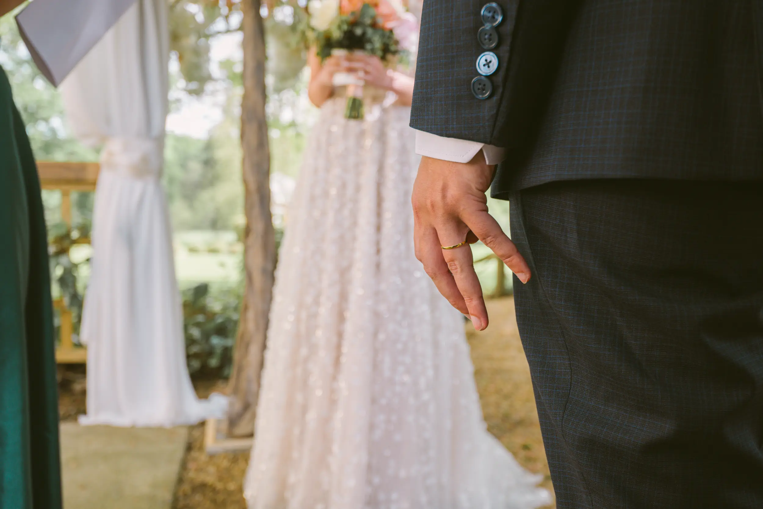 Château Challain wedding — lobby reception party