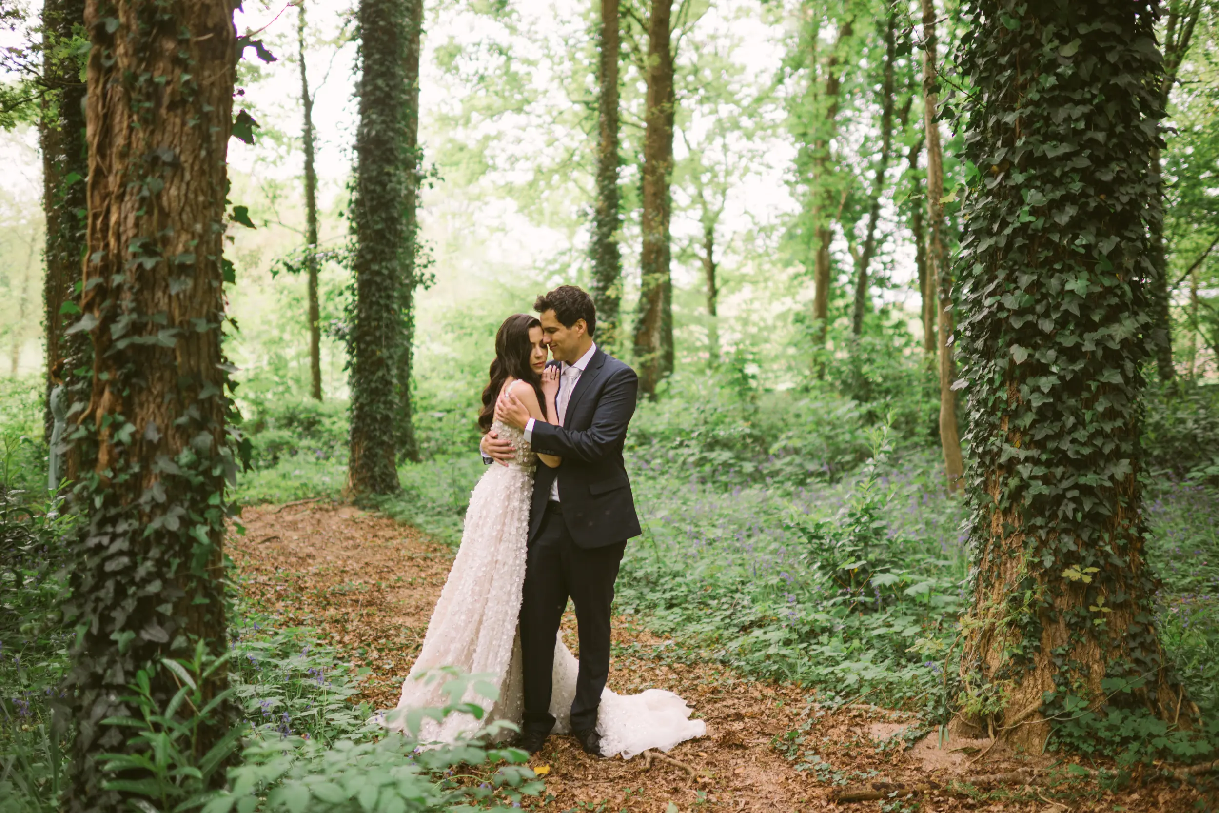 Château Challain wedding — sakura garden photoshoot
