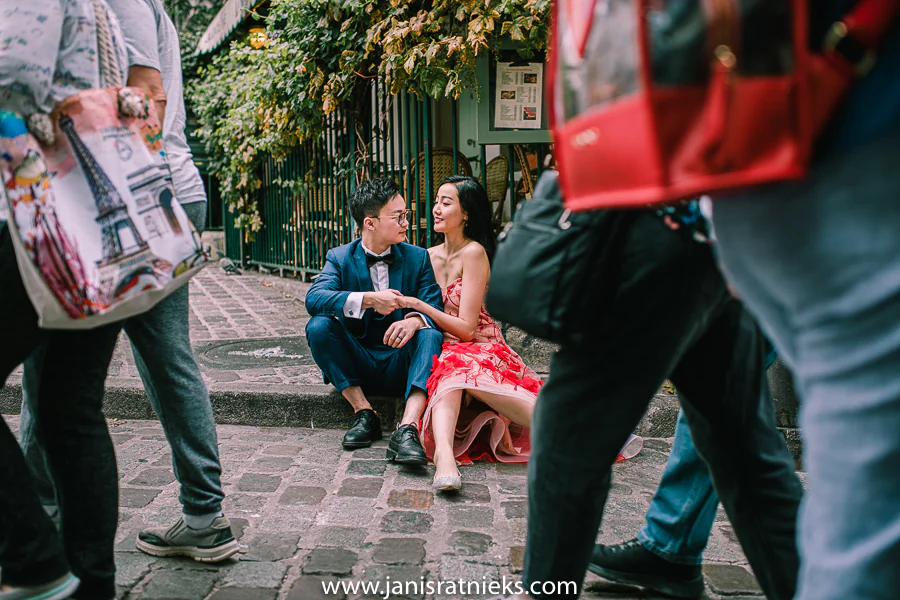 paris engagement photographer