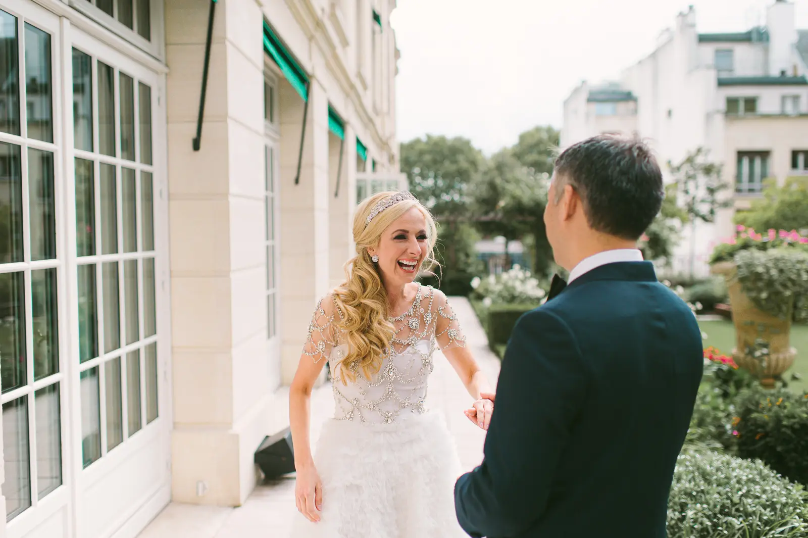 Paris wedding photographer Shangri La wedding 46