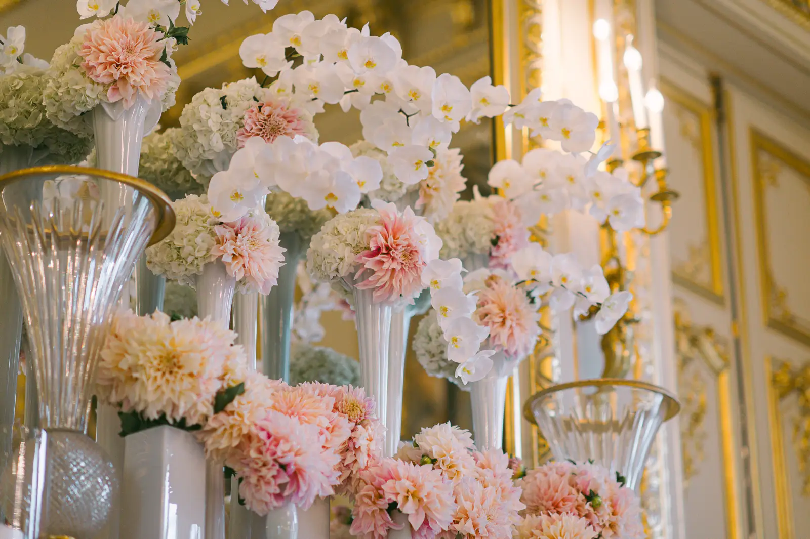 Paris wedding photographer Shangri La wedding 95