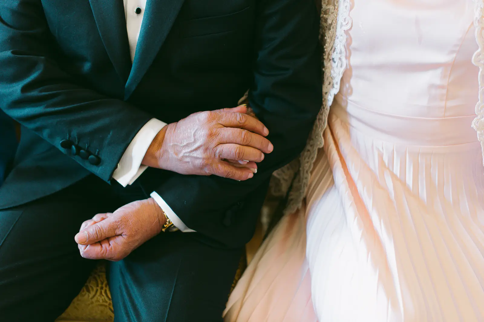 Paris wedding photographer Shangri La wedding 116