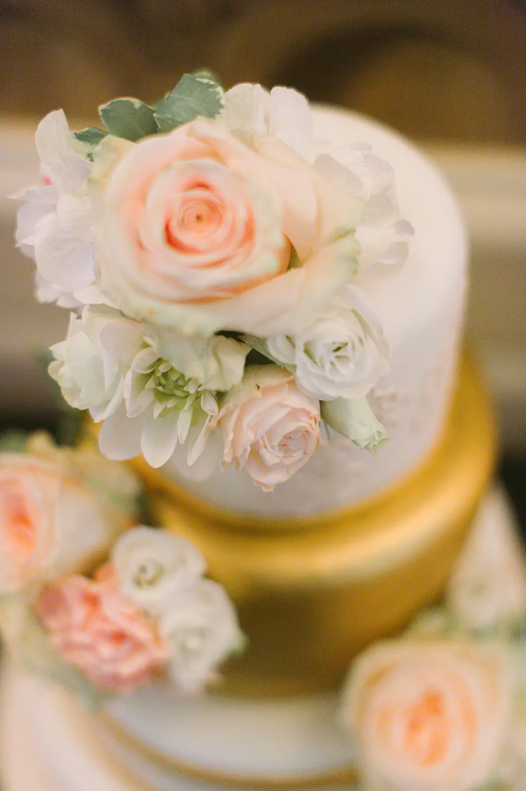 Paris wedding photographer Shangri La wedding 170