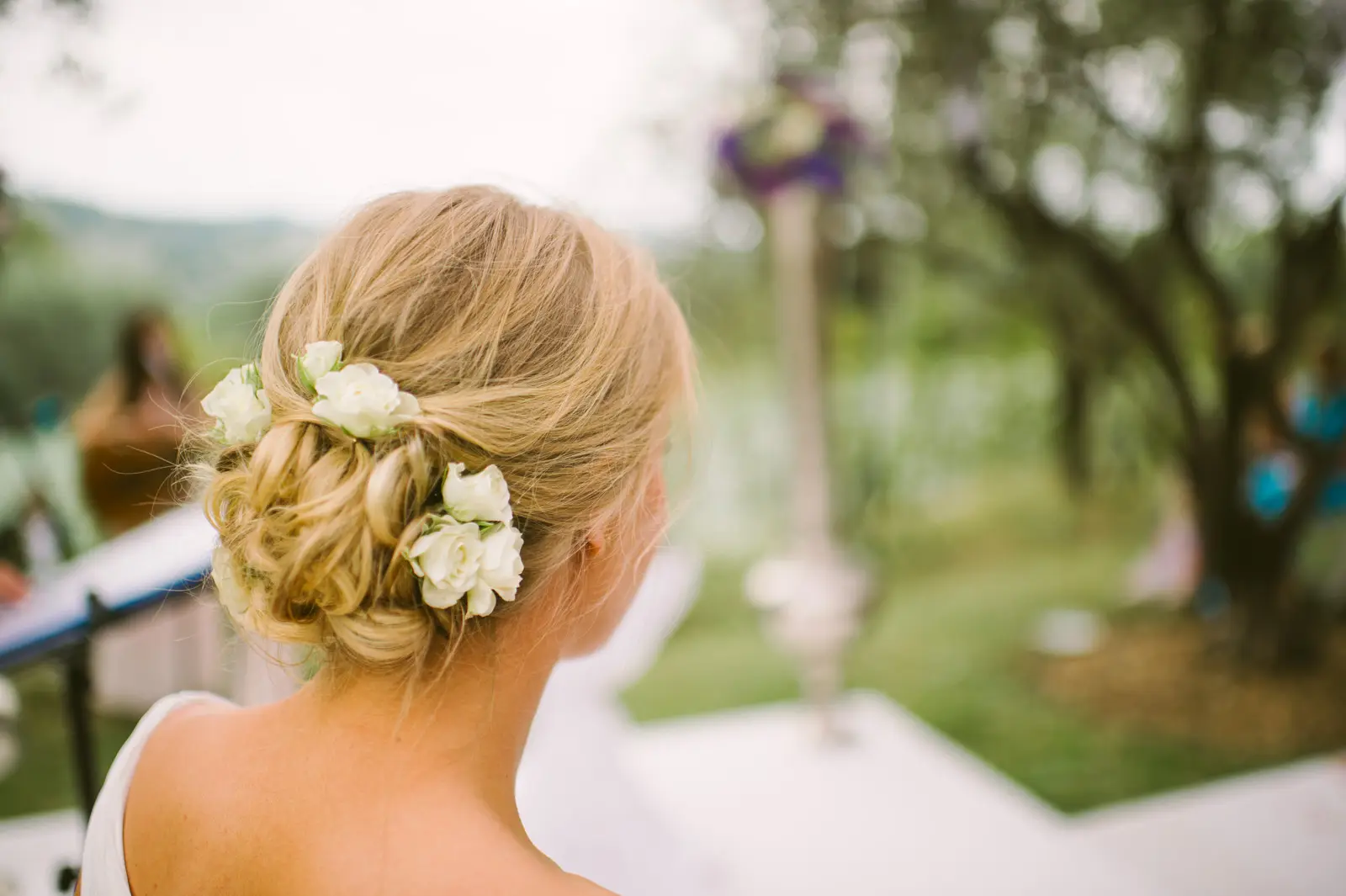 Catherine and Philip’s olive-garden wedding ceremony near Mougins