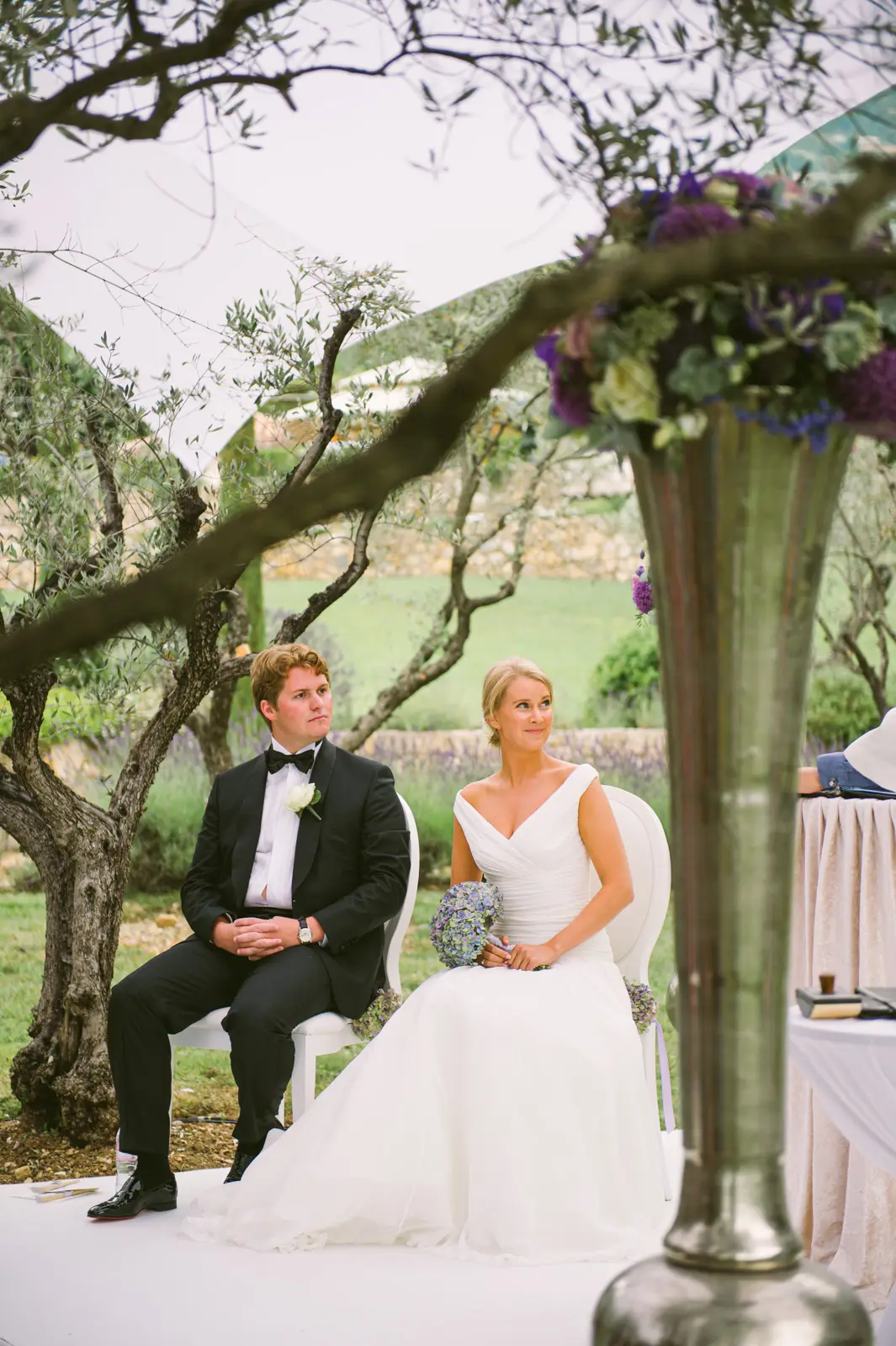 Catherine and Philip’s olive-garden wedding ceremony near Mougins
