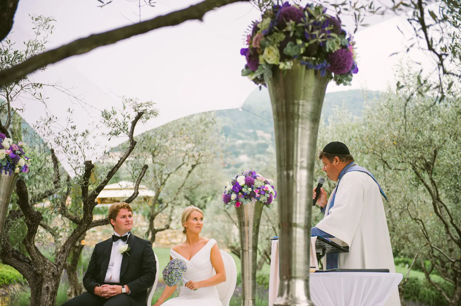 Catherine and Philip’s olive-garden wedding ceremony near Mougins