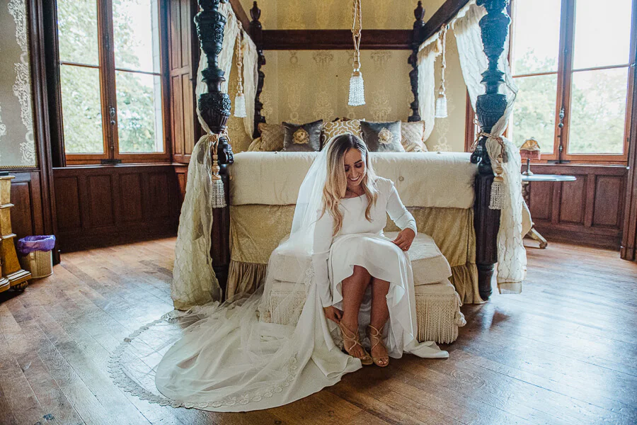 bride in France