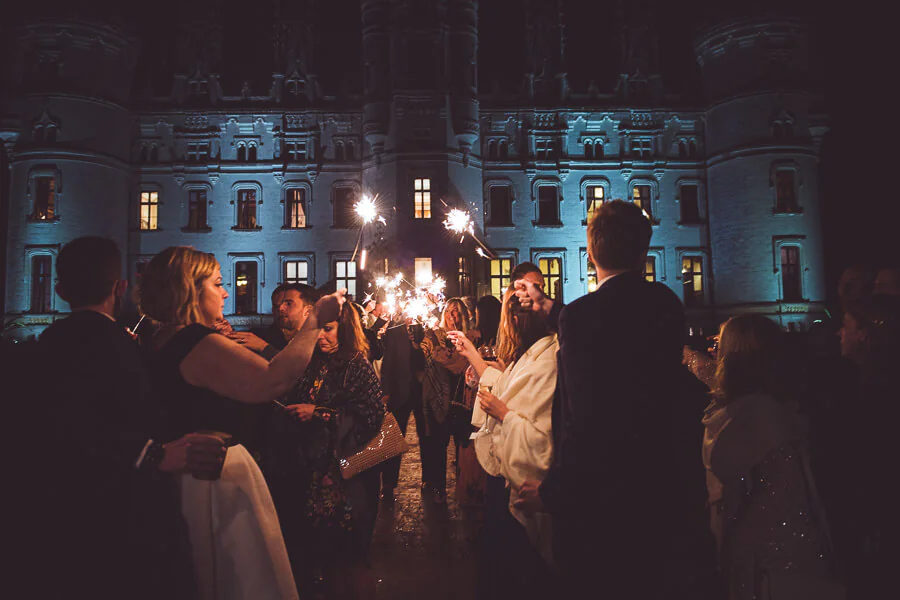 wedding cake cutting ritual