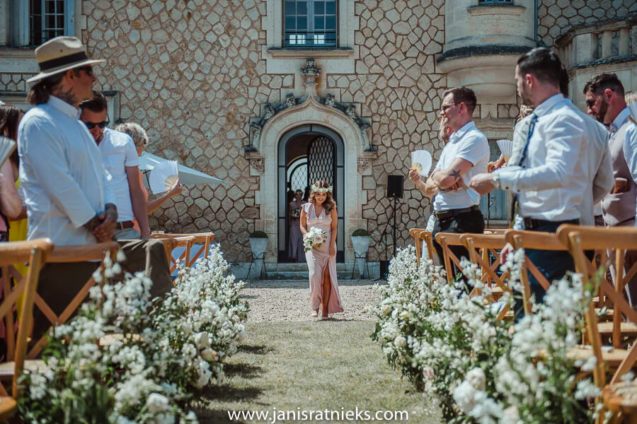 wedding ceremony floral design