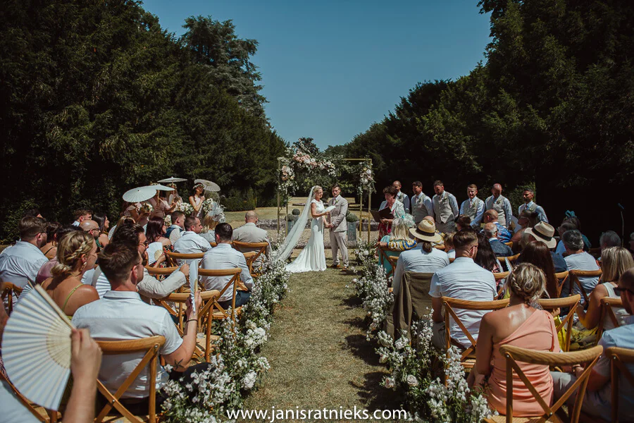France outdoor ceremony