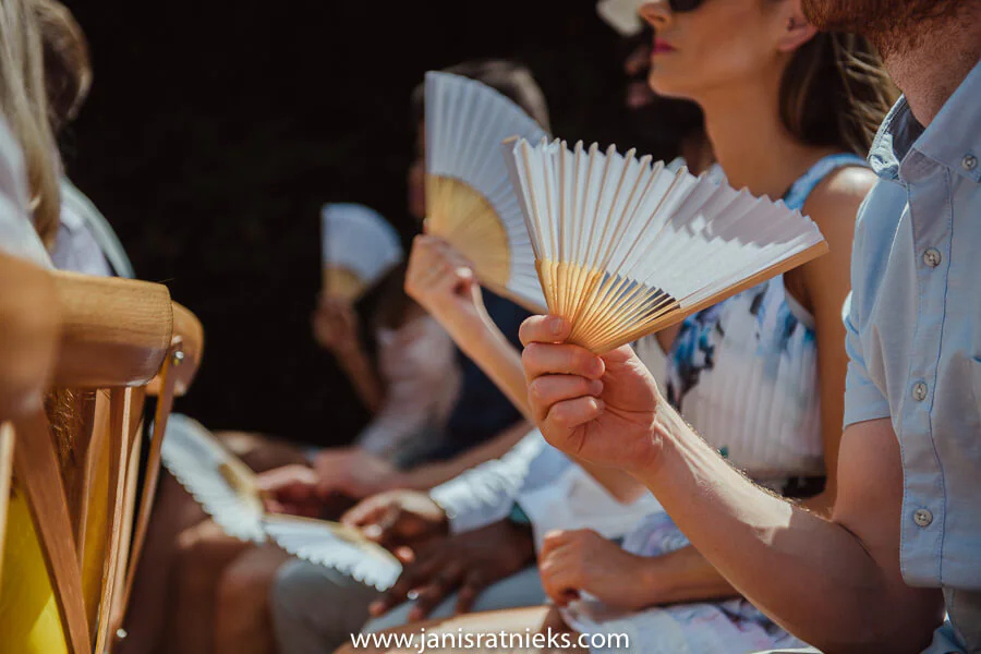 hot summer wedding inspirations