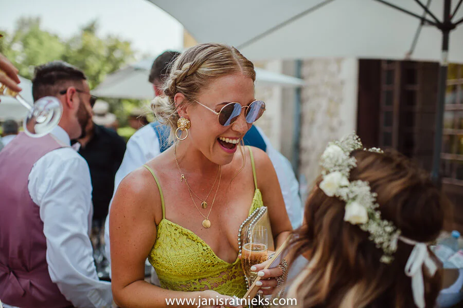 summer wedding in Charente
