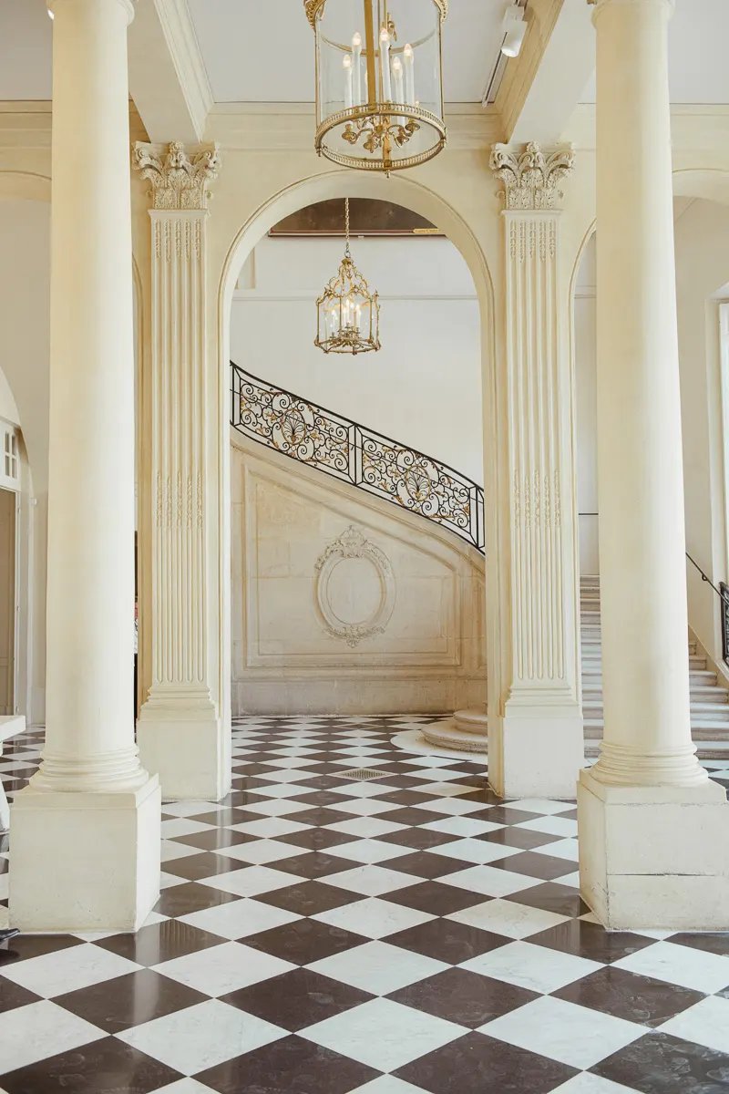 Musée Rodin interior - Capturing the artistic essence of a historic venue.