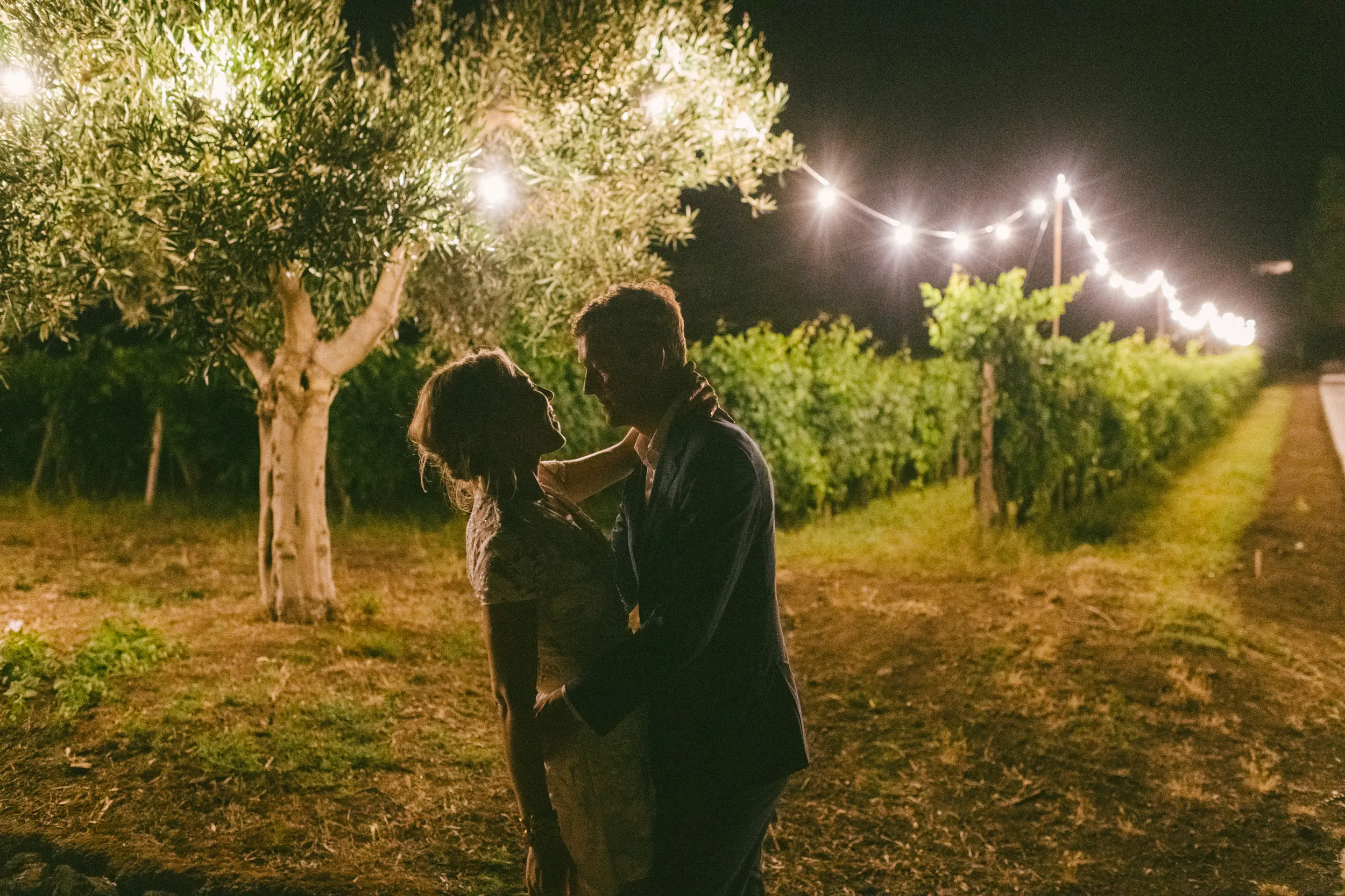 Colour, Sicilian food and dancing outside