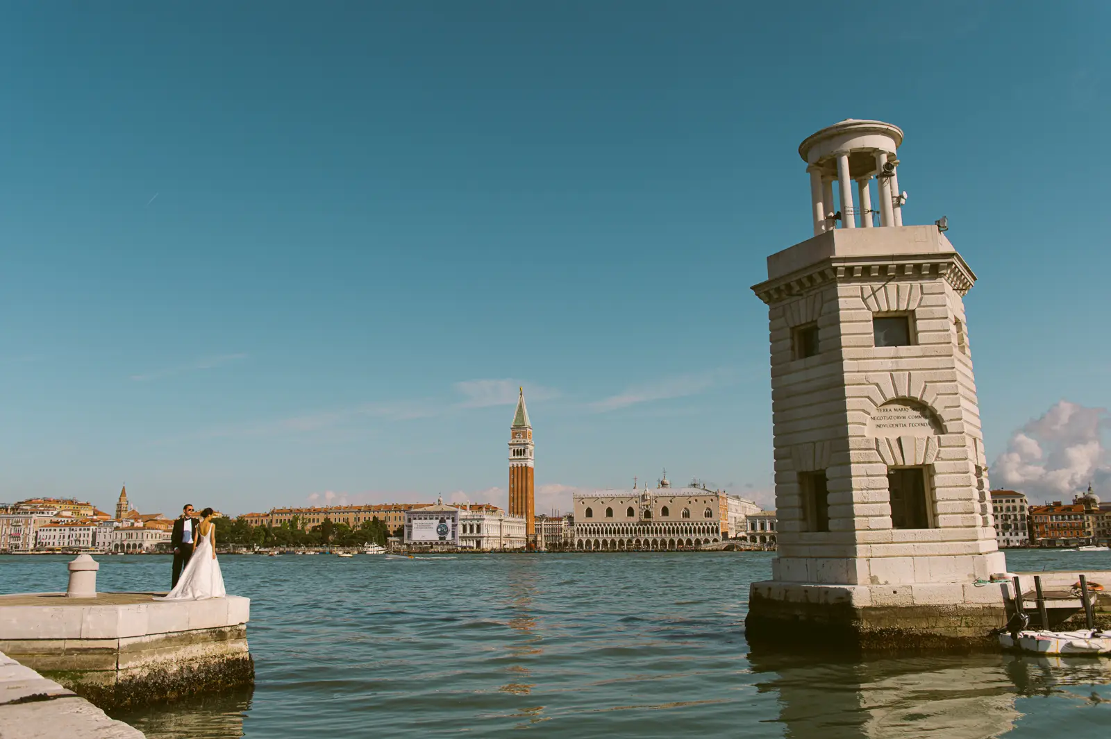 Golden light and the end of their Venice story