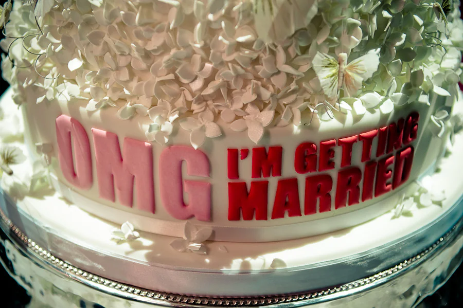 wedding cake with 1000 butterflies