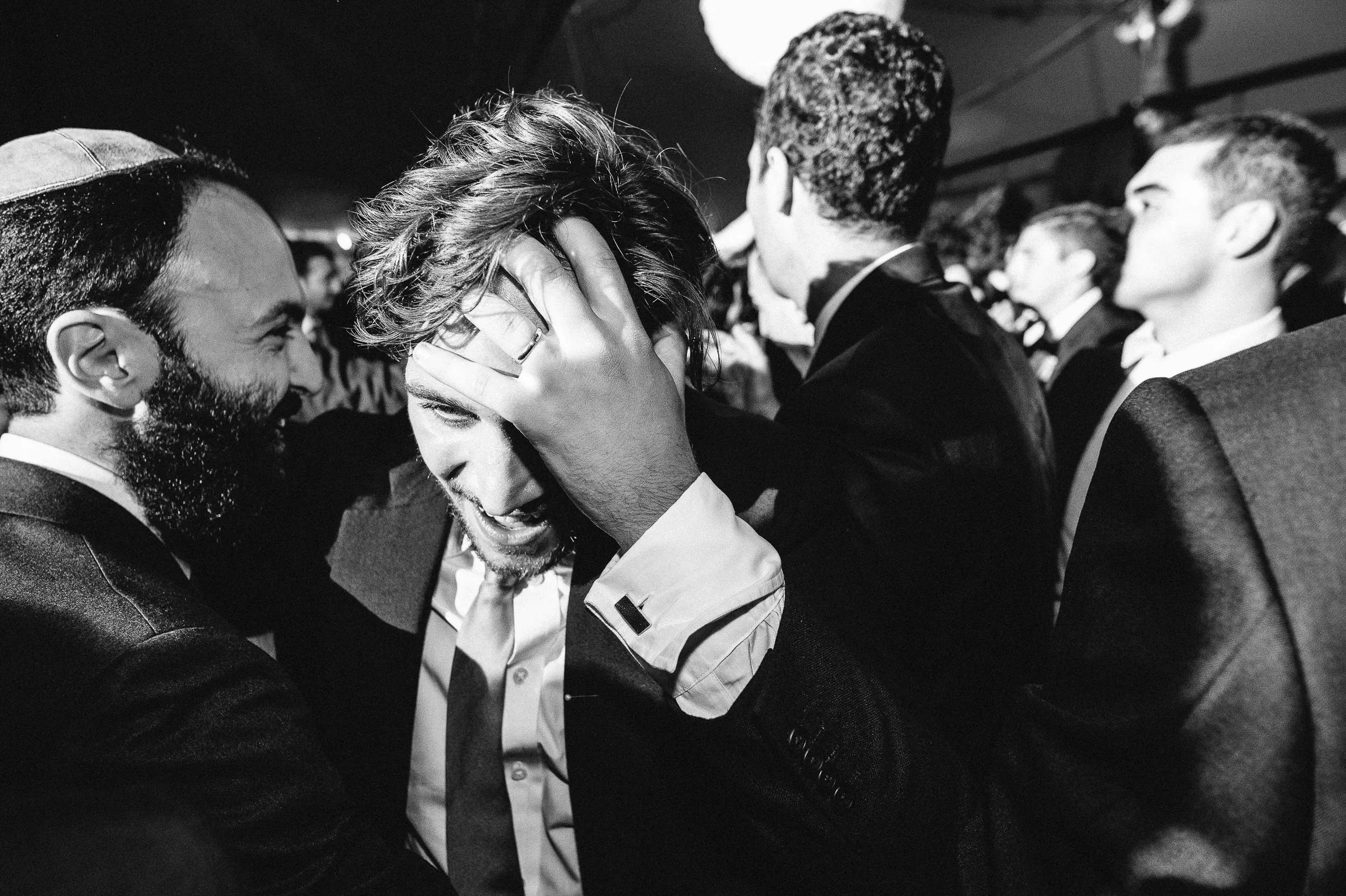 Rebecca and Jack’s Jewish wedding in Hampshire, photograph 102 by Janis Ratnieks