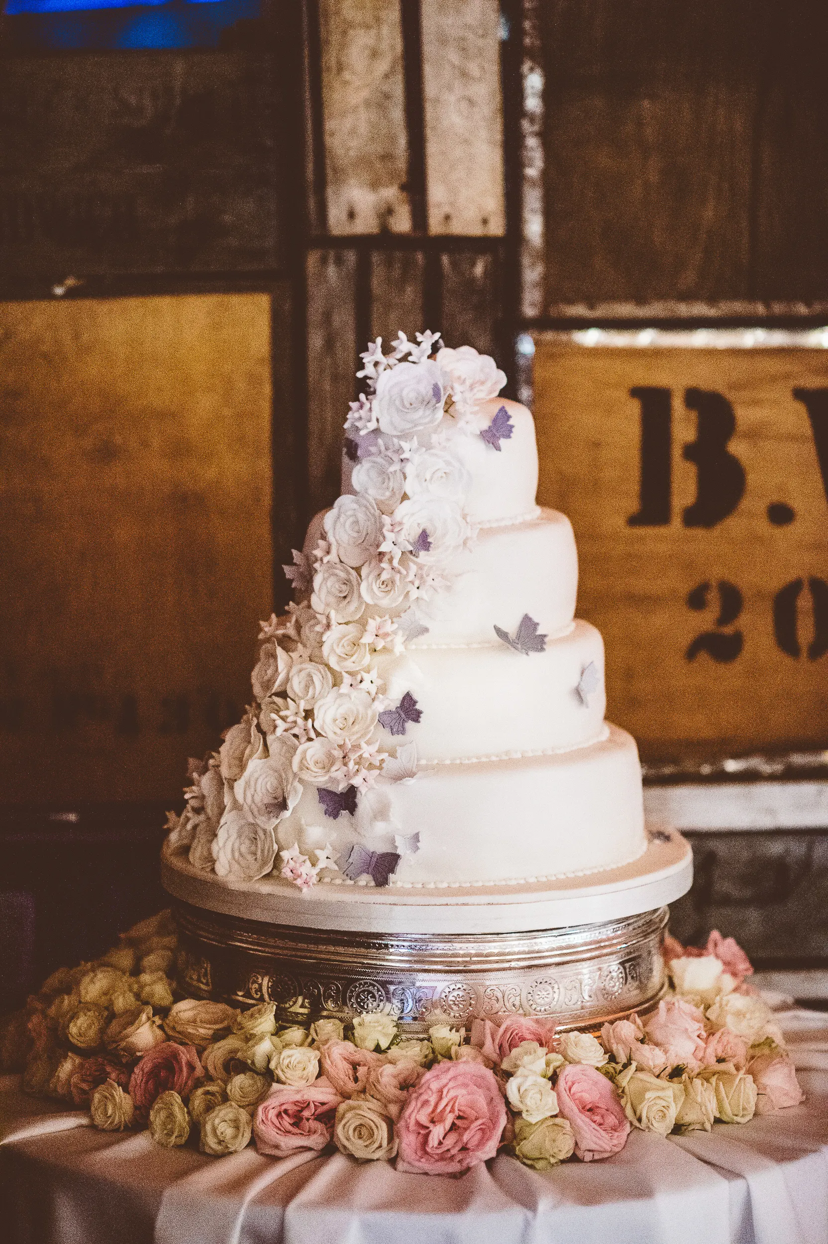Rebecca and Jack’s Jewish wedding in Hampshire, photograph 108 by Janis Ratnieks
