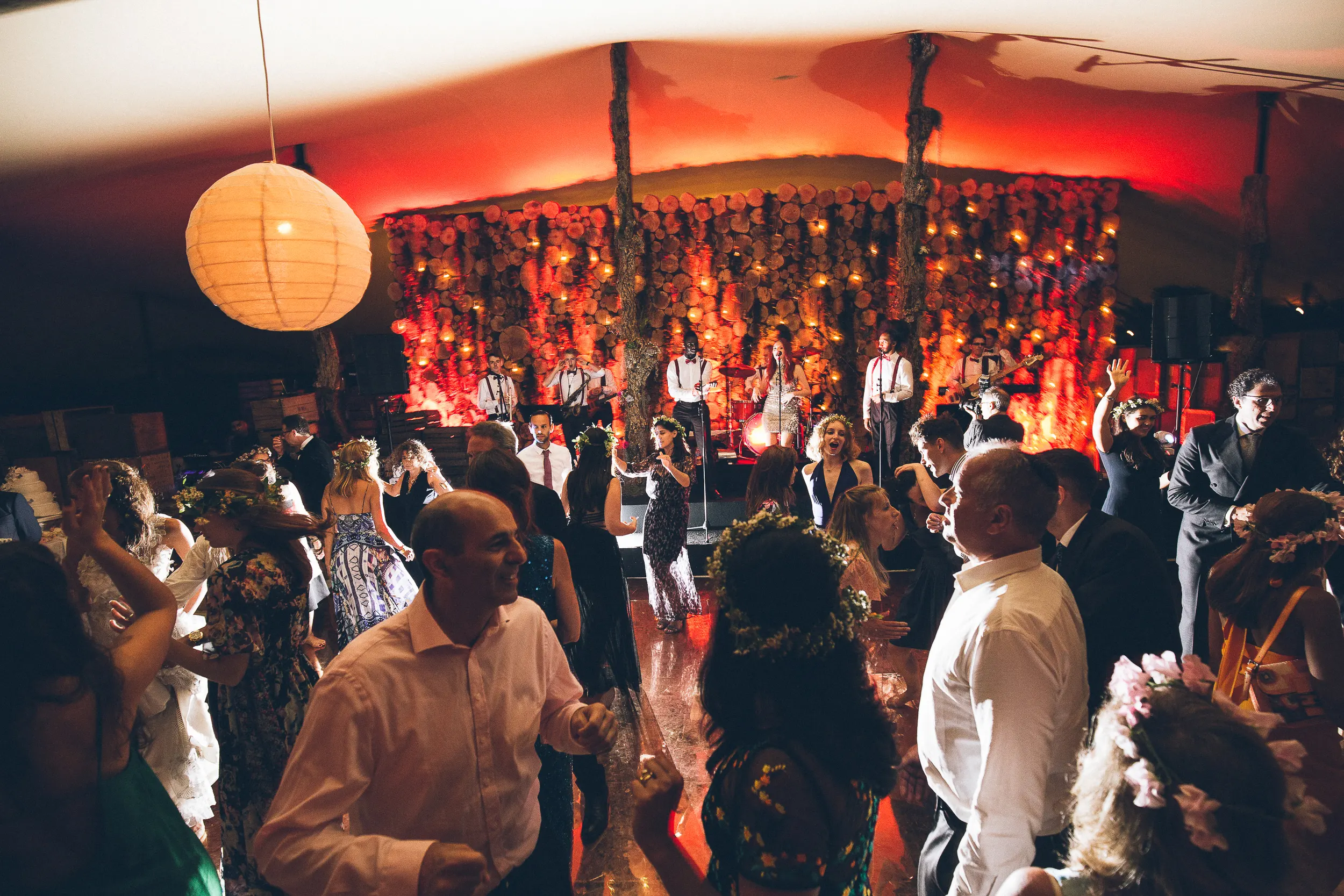 Rebecca and Jack’s Jewish wedding in Hampshire, photograph 131 by Janis Ratnieks