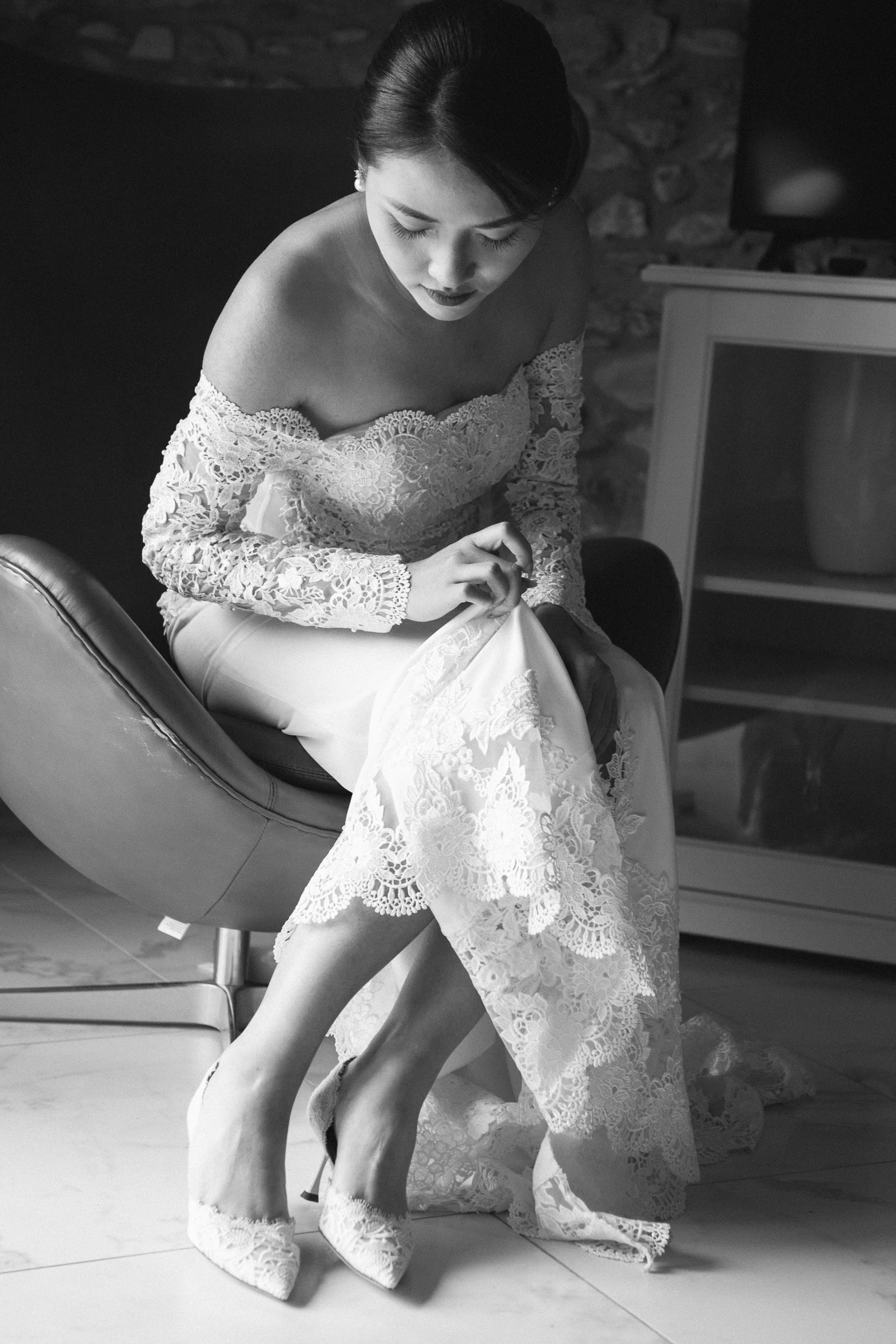 Jane and Lucas at their private Lake Como villa elopement, photograph 09