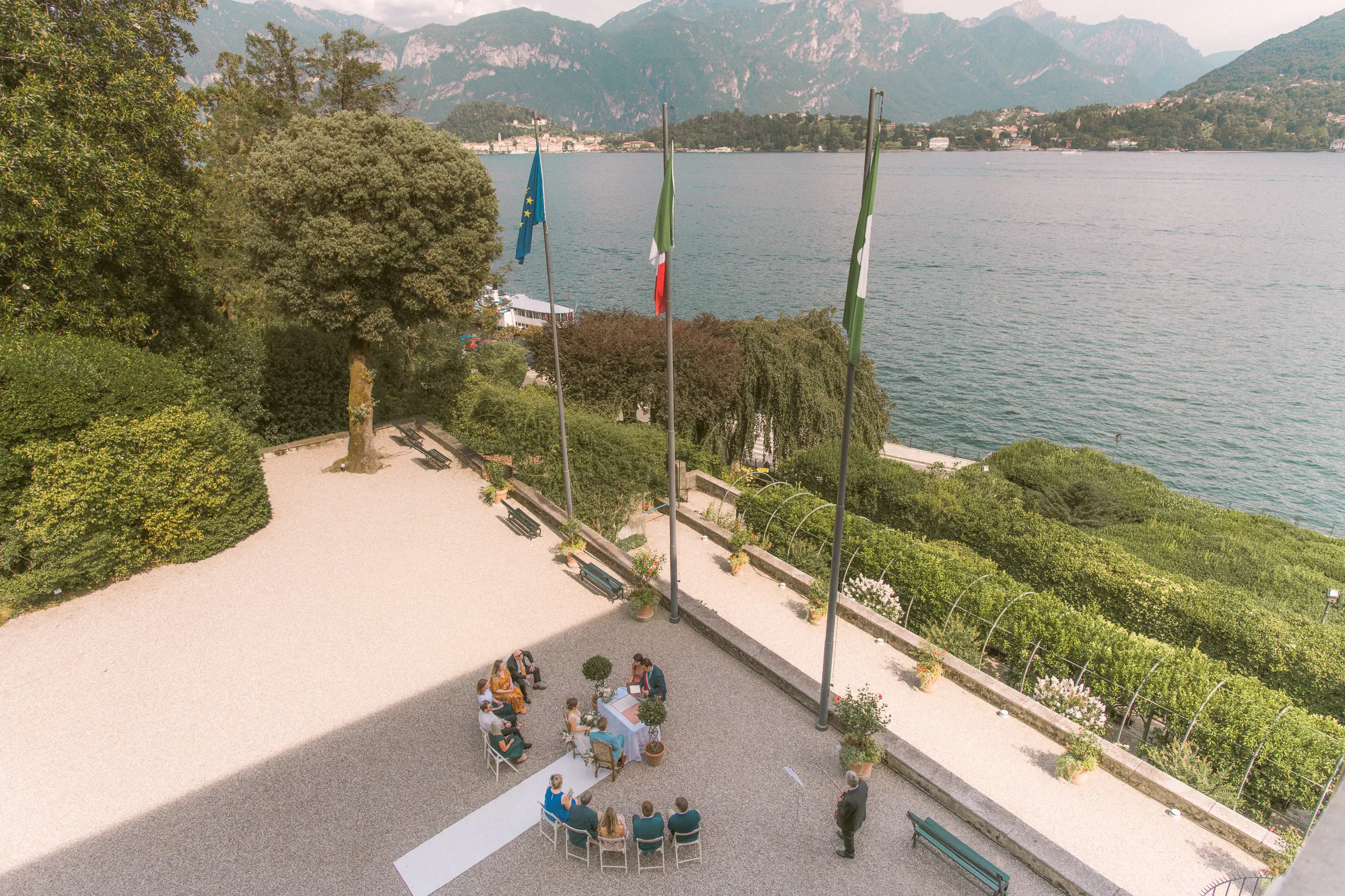 Lake Como wedding at Villa Carlotta and Grand Hotel Tremezzo, photograph 16