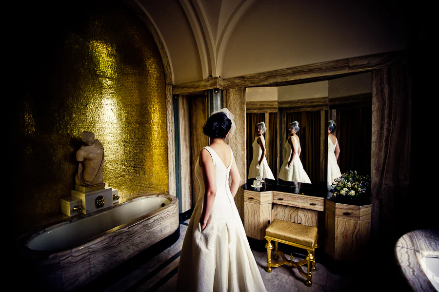 Jasmin and Tom’s Eltham Palace wedding photography, photograph 15 by Janis Ratnieks