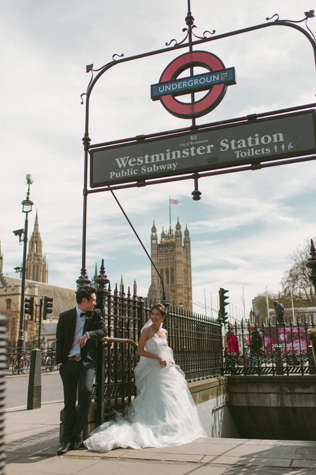 Oey and Day’s spring pre-wedding in London