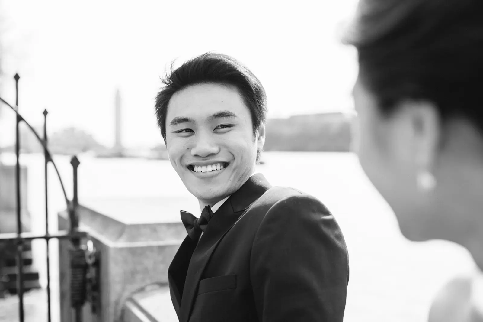 London portrait from Oey and Day’s spring pre-wedding in London