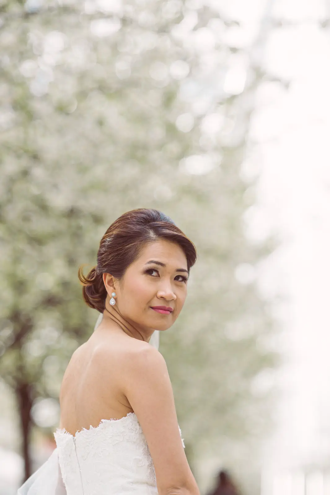 Oey and Day’s spring pre-wedding in London