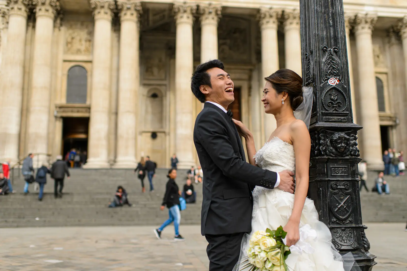 Oey and Day’s spring pre-wedding in London