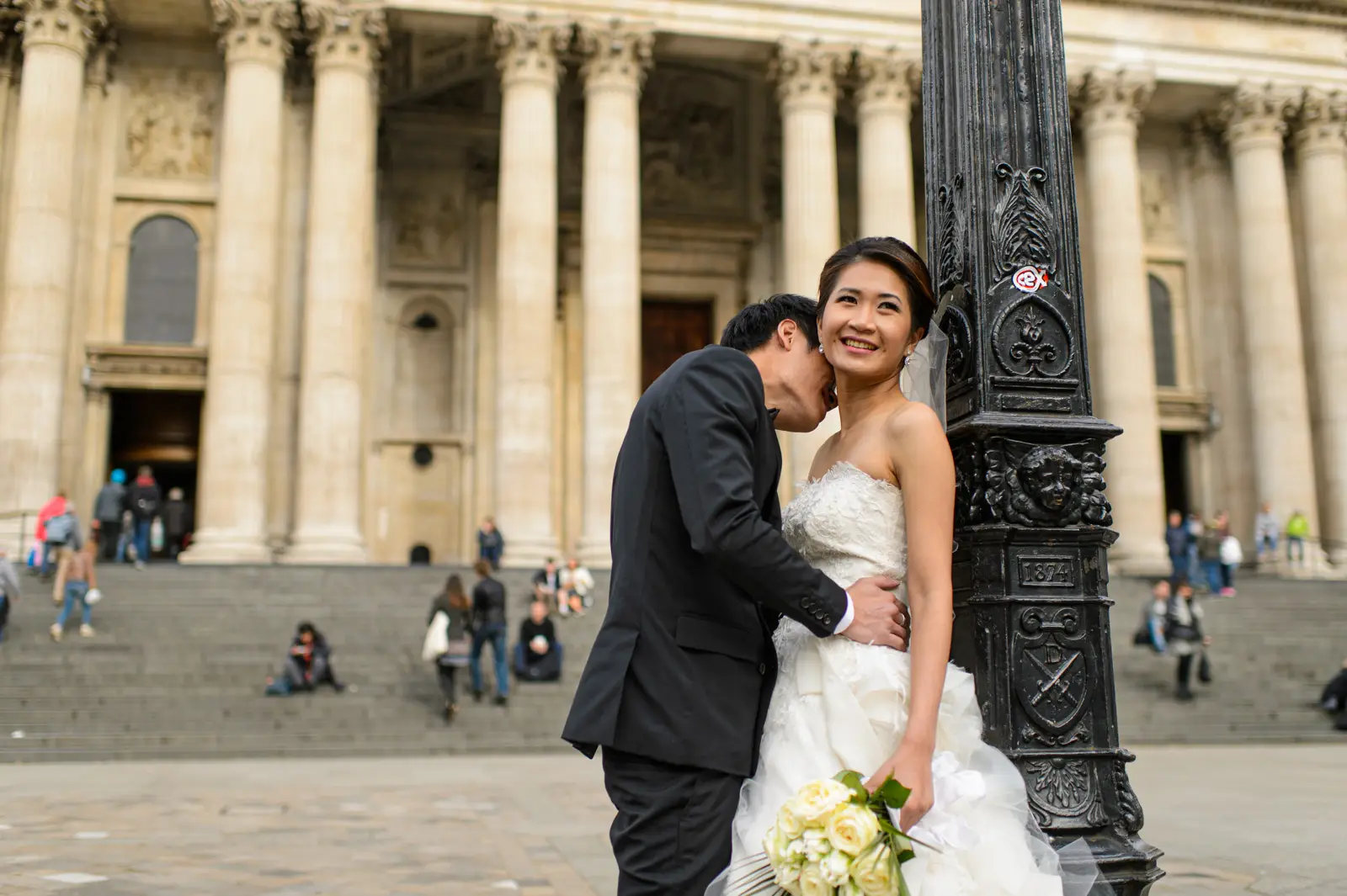 Oey and Day’s spring pre-wedding in London