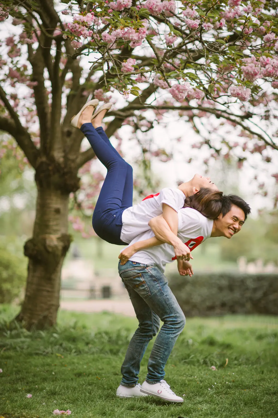 Oey and Day’s spring pre-wedding in London