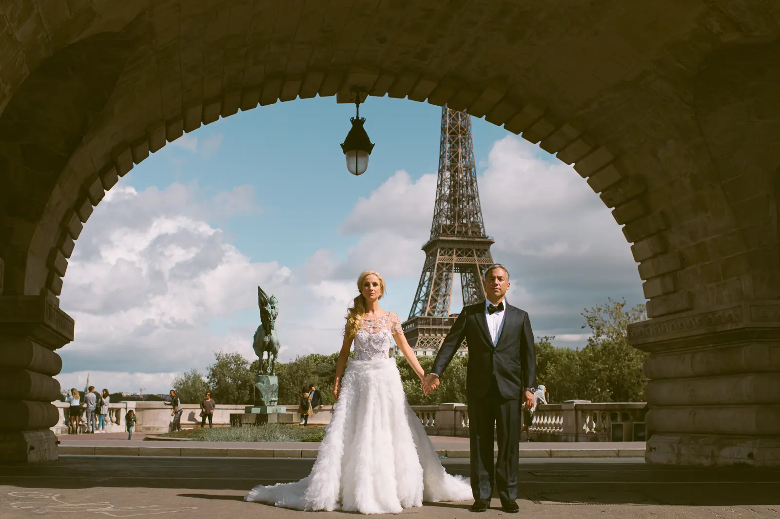 Paris pre-wedding photography by Janis Ratnieks